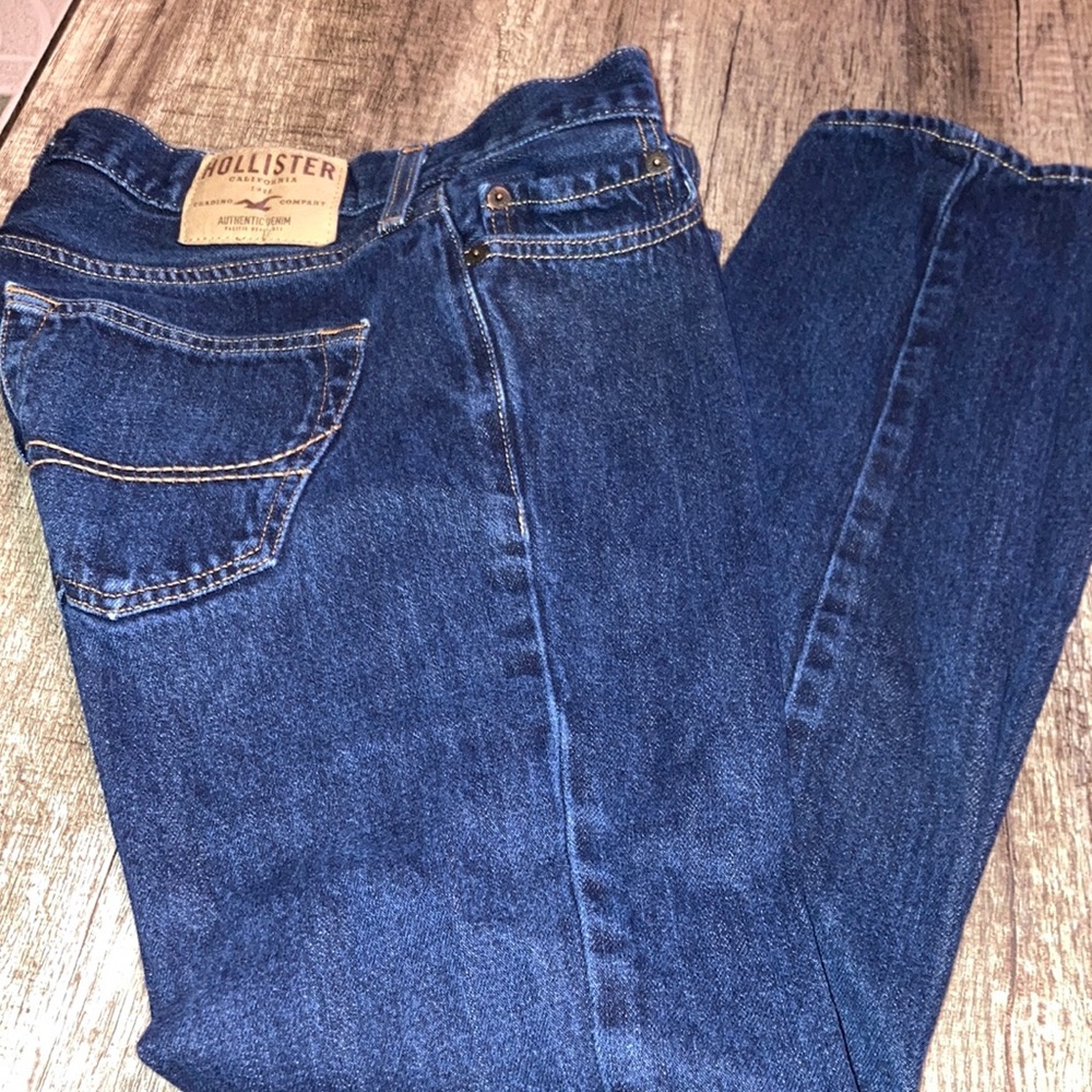 Men hollister button jean